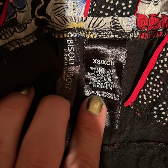 NWOT Bisou Bisou  super cute floral hippie pattern flowy chiffon top size XS ! - Picture 7 of 11